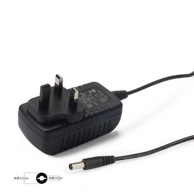 Adattatore CA CC universale da 100 V-240 V Spina europea da 12 V 1000 mA 1 A
